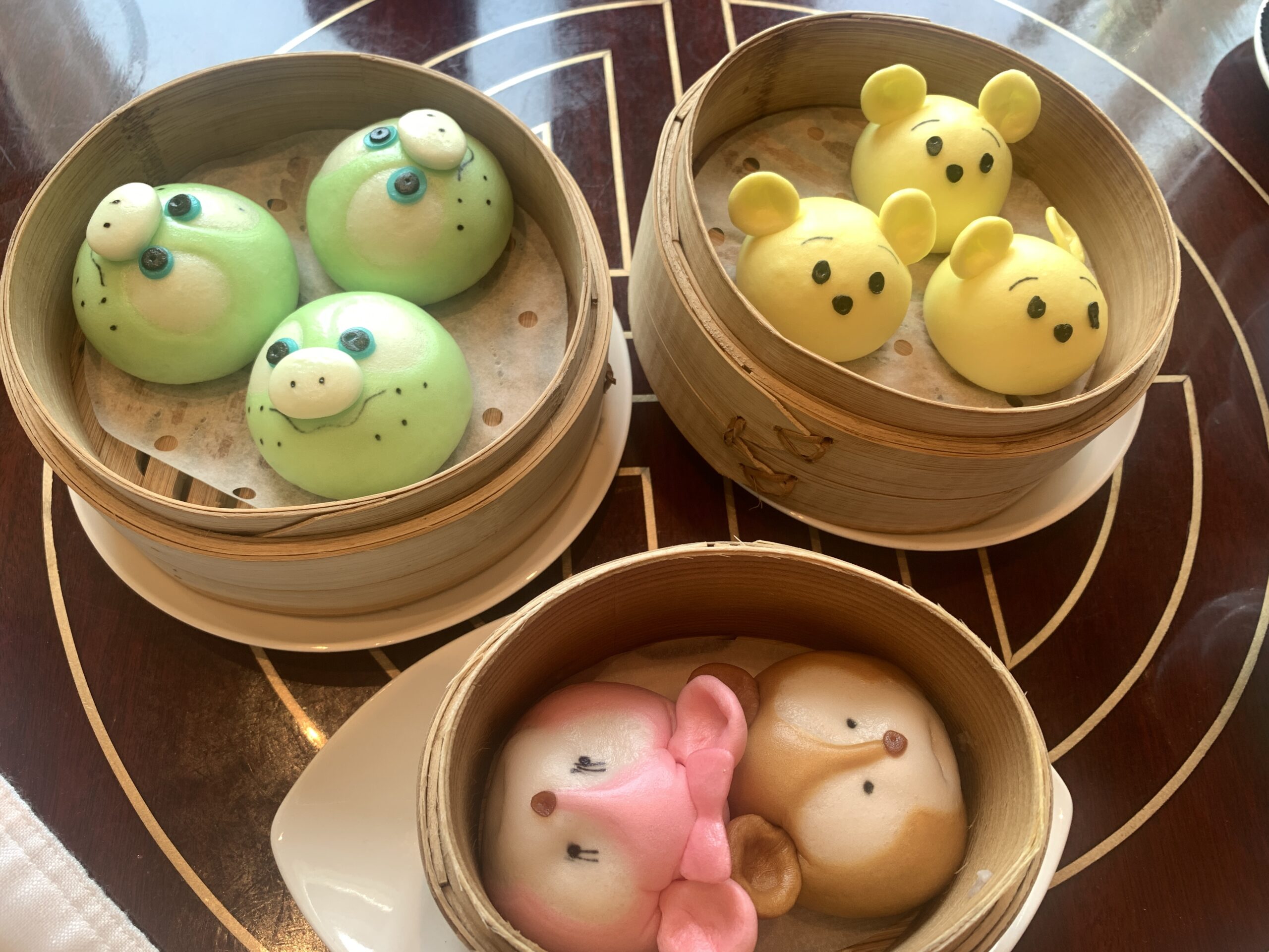 香港ディズニーランド「クリスタルロータス」ディズニー飲茶